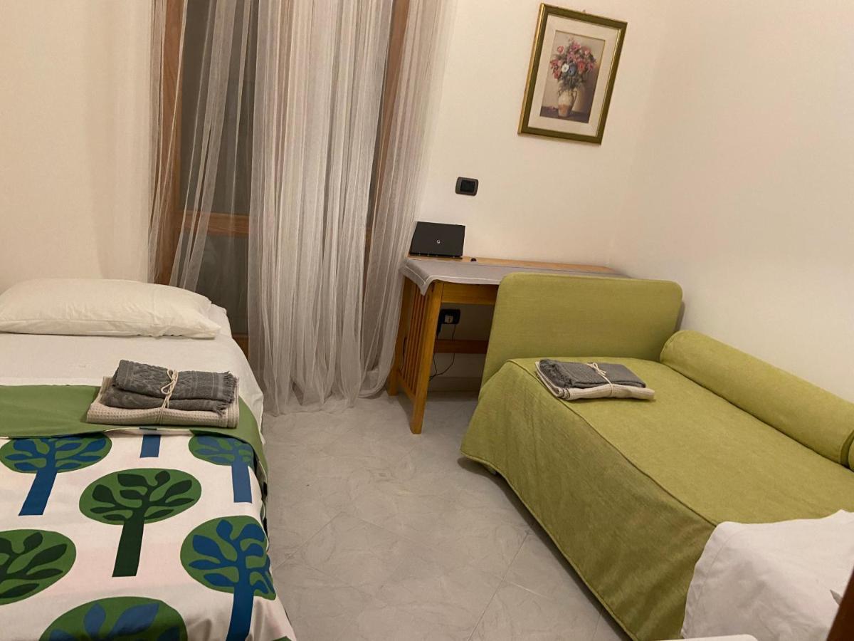 Ferienwohnung La Casa Di Giu Pozzuoli Exterior foto